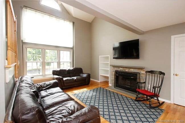 Photo - 145 Settlers Ridge Rd