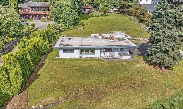 Photo - 16210 Larch Way