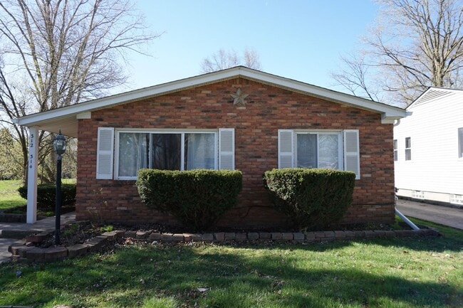 Photo - 314 Fairgrove St Condo