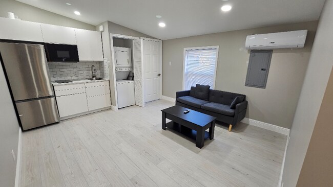 Photo - 317 Boston Ave