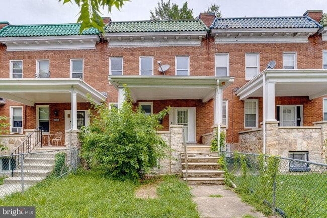 Photo - 2908 Oakley Ave Townhome