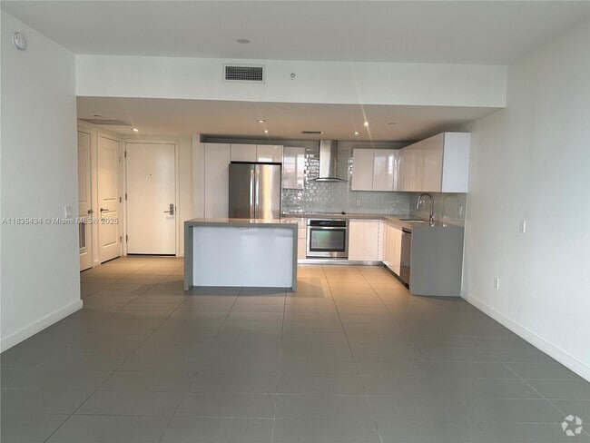 Building Photo - 1600 NE 1st Ave Unit 2017 Rental