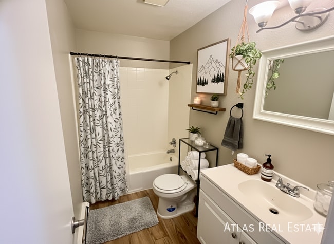 Photo - 415 St Vrain Pl Unit 202