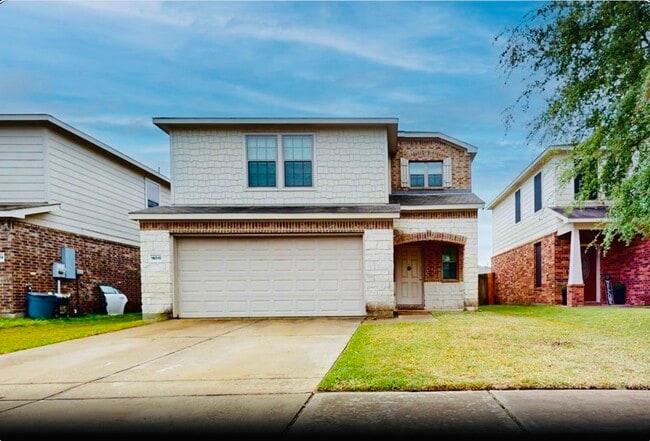 Building Photo - 16510 Mandate Dr