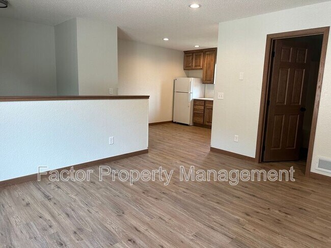 162 Balcerzak Dr