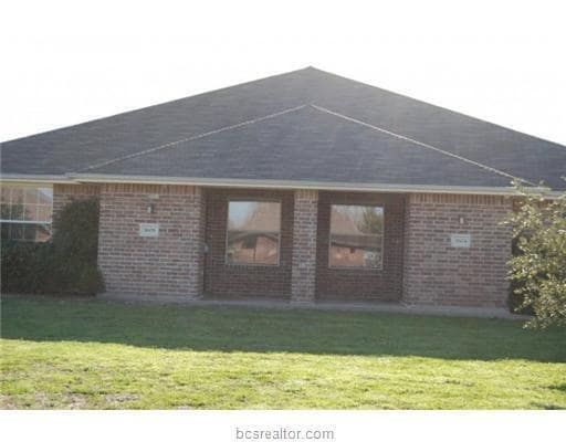 Building Photo - "Spacious 3-Bed, 2-Bath Retreat in College Station – Your Perfect Home Awaits!"