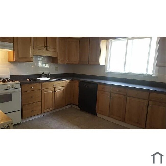 Photo - 12 Milton St Unit 2