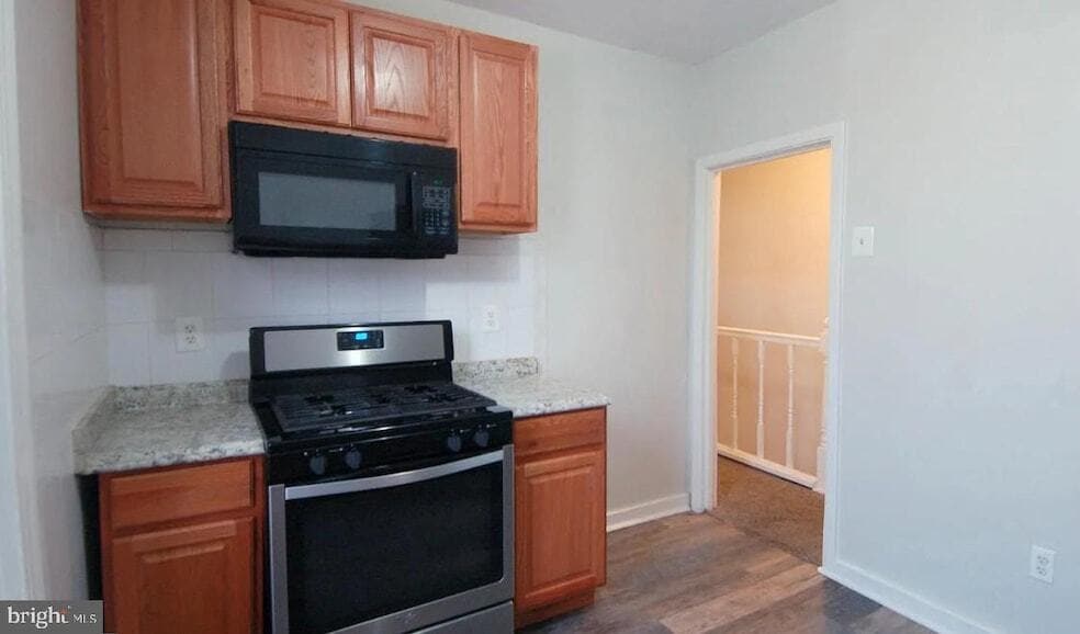 Photo - 1662 N 59th St