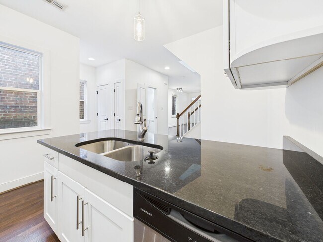 2617 1/2 West Main Street