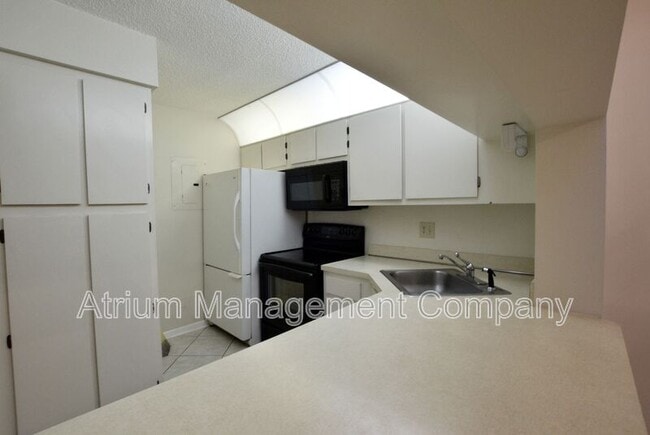 Photo - 8215-33 Sun Spring Cir