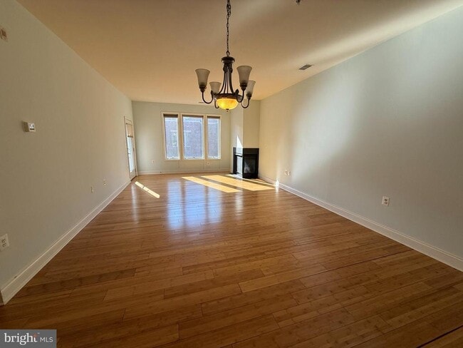 Photo - 10205 Wincopin Cir Unit 302