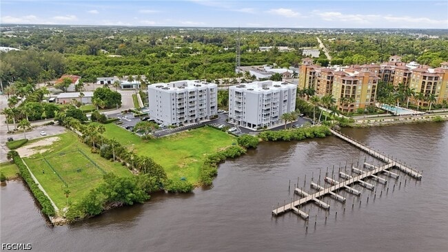 Building Photo - 2885 Palm Beach Blvd Unit 402