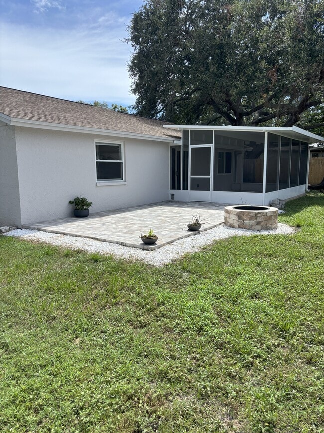 Photo - 11241 Temple Ct