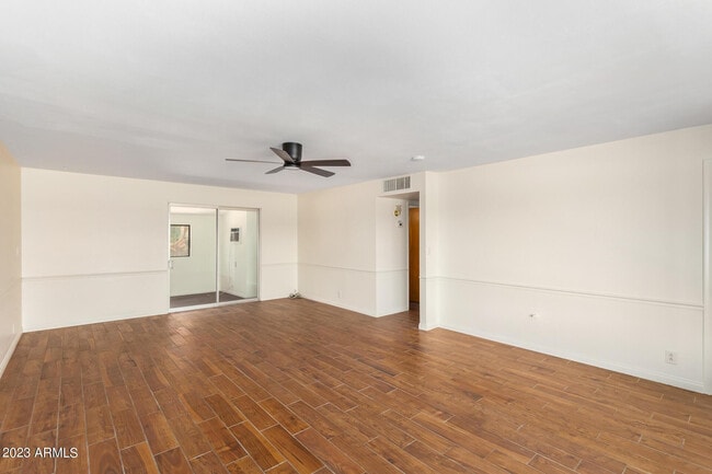 Photo - 202 N 54th St