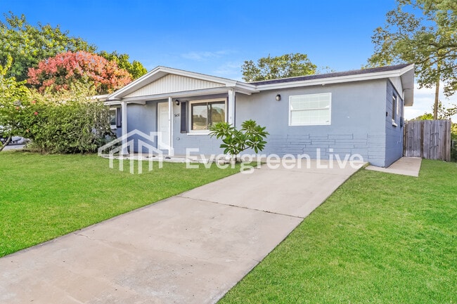 Photo - 3430 Peterborough St