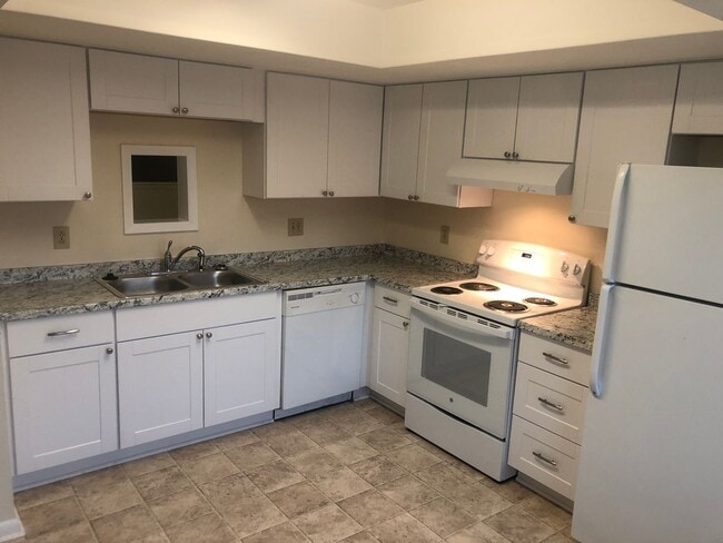 Photo - 3632 Chimney Creek Dr