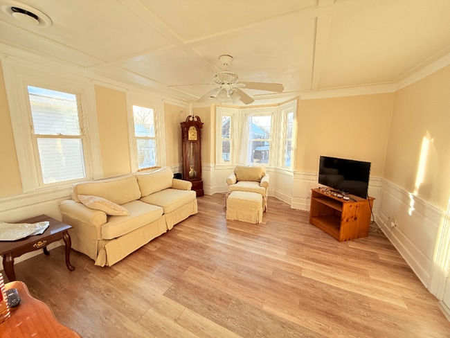 Photo - 17-17 Maple St Unit 15 Maple St