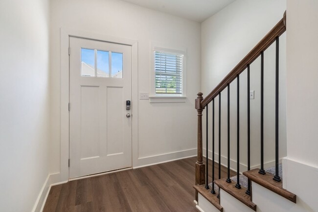 Photo - 3 Bedroom Home with Elevated Amenities!