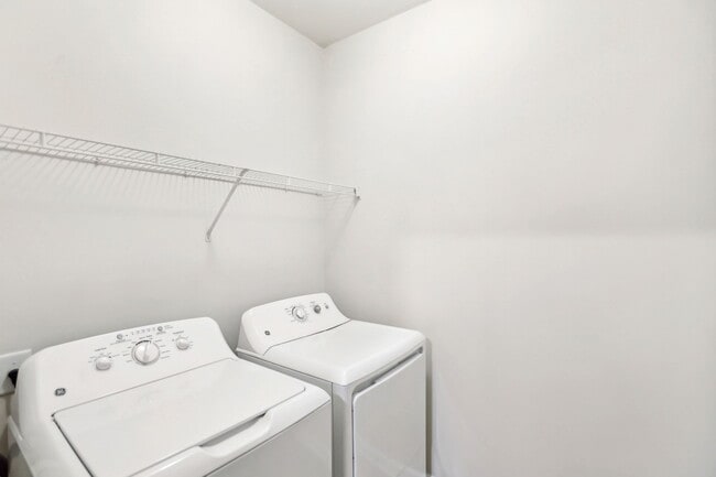 Wesley Kensington Apartments at Stonecrest