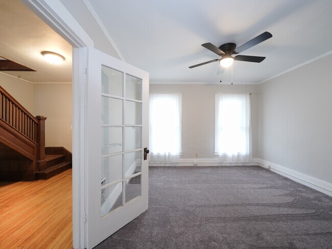 Photo - 81 Madison St