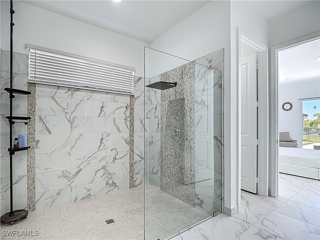 Building Photo - 5046 Panella Ave