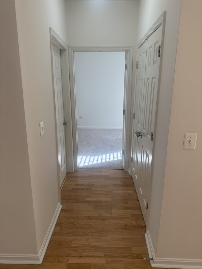 Hallway to 2nd BR - 4860 Eisenhower Ave Unit 281