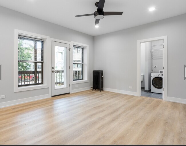 Photo - 6931 N Lakewood Ave