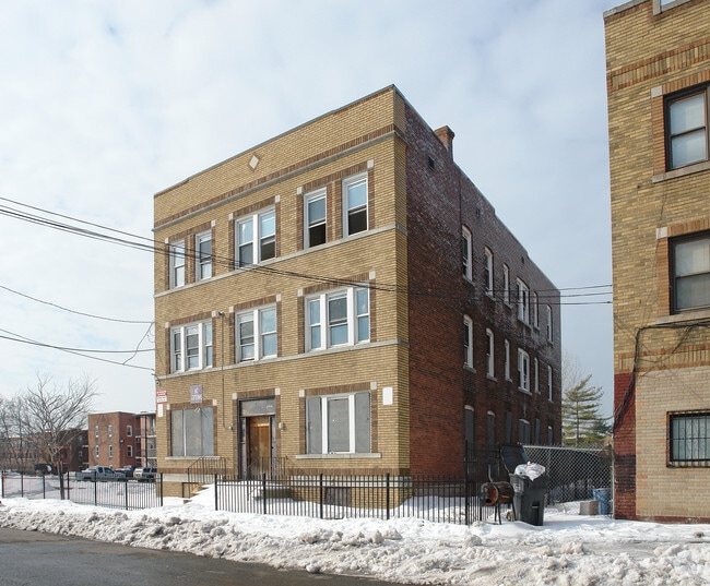 Claystone Commons