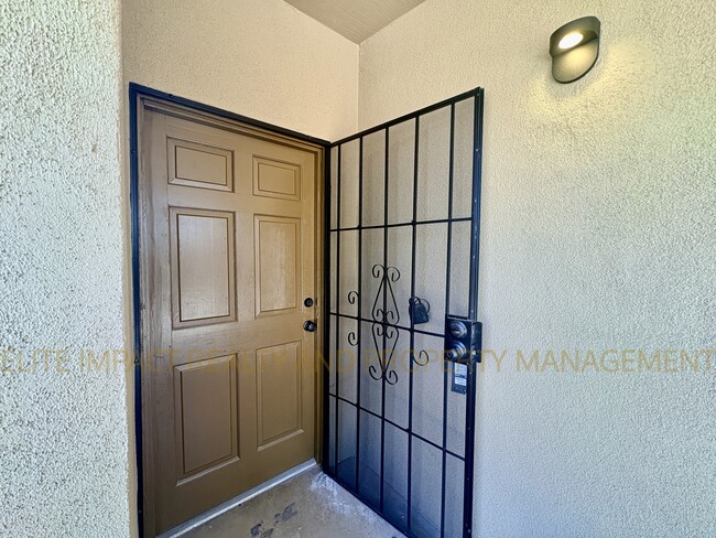 Photo - 2460 N Treat Ave