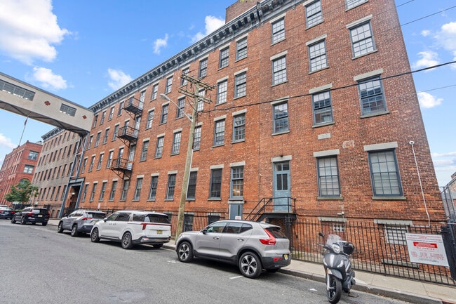 Photo - 187 Wayne St Unit 311c