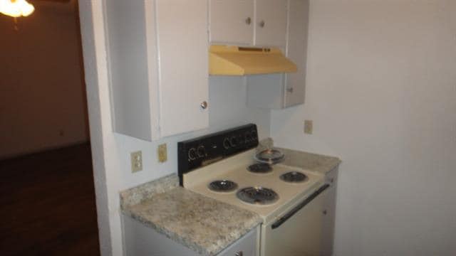Photo - 1115 Collier St
