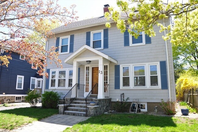 Photo - 13 Sapphire Ave House