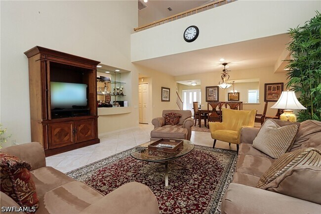 Photo - 5815 Persimmon Way