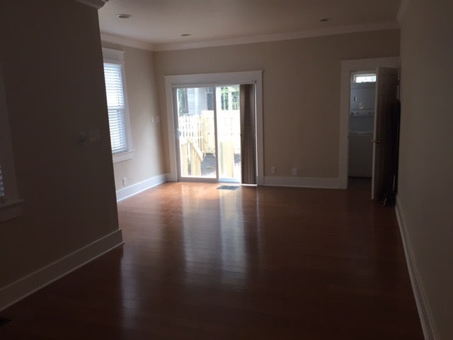 Building Photo - 949 Hatch St Rental