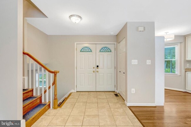 Photo - 6717 Reynard Dr