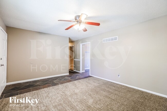 Photo - 1909 SW Keystone Dr