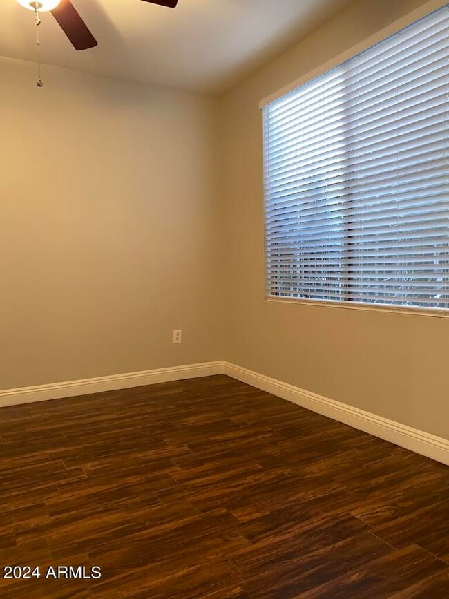 Photo - 1701 E Colter St Unit 106