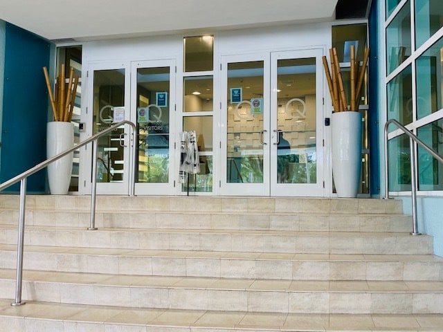 Building Photo - 1900 N Bayshore Dr