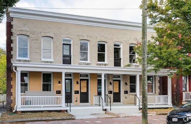 Building Photo - Charming Church Hill 2 bed 2 bath apartment Unit 3309 A (Downstairs)