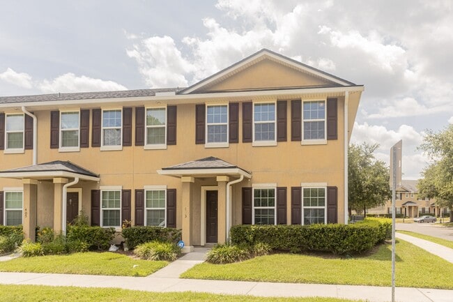 Photo - 403 Oasis Ln Townhome