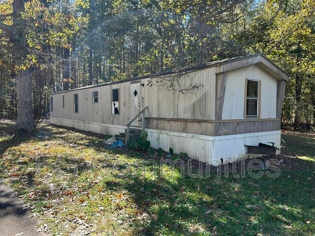 Photo - 320 Coleman Rd