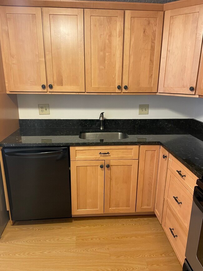 Photo - 8 9th St Unit 207