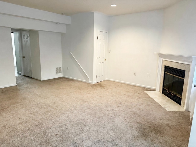Photo - 5804 Apsley House Ct
