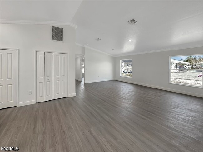 Photo - 12641 First St