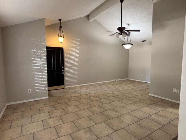 Photo - 104 Glade Shadow Dr