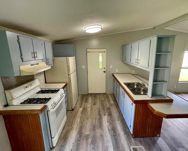 Photo - 127 Wright St