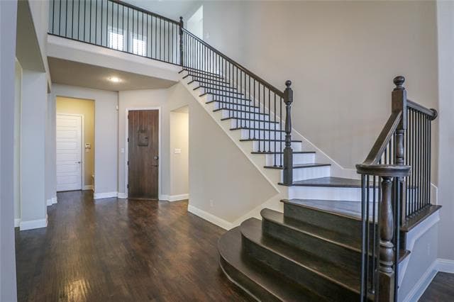 Photo - 521 Stratton Dr