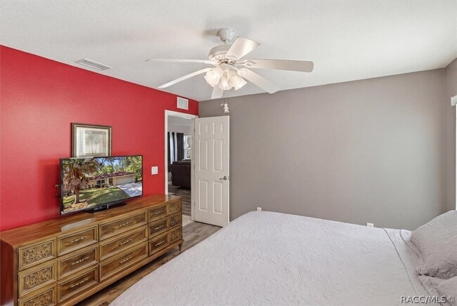Photo - 3220 E Rogers