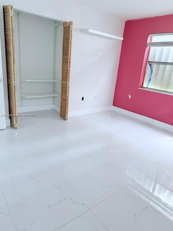 Photo - 1401 NE 191st St