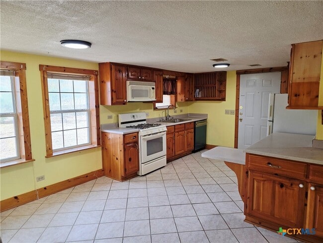 Photo - 14942 Cedar Valley Rd